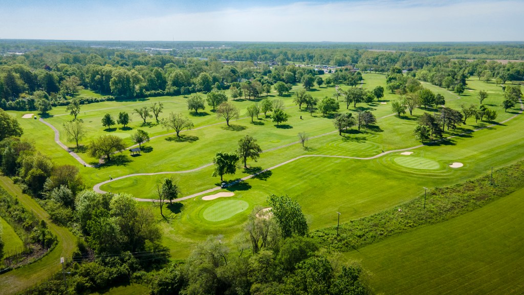 Bird's eye view of golf course